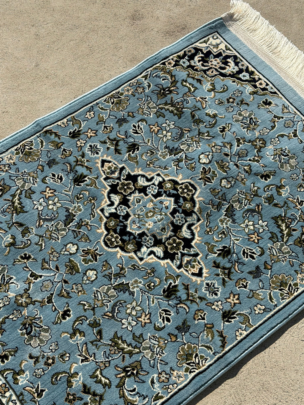 Rawdah Blue